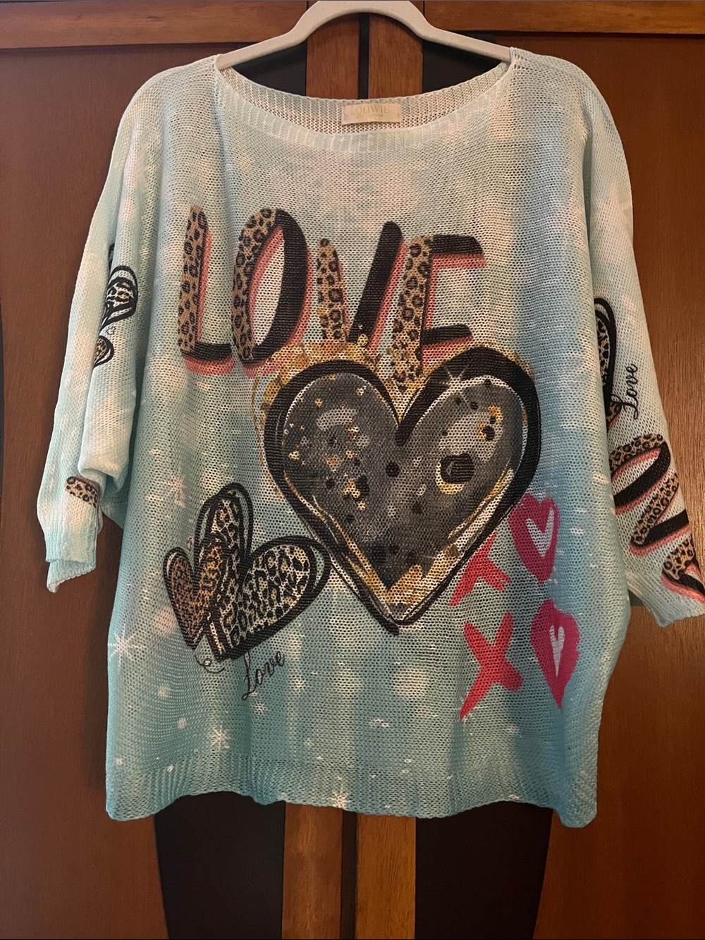 Loowie Colorful Graphic Love Heart Lightweight Loose Knit Sweater w/3/4 Sleeves